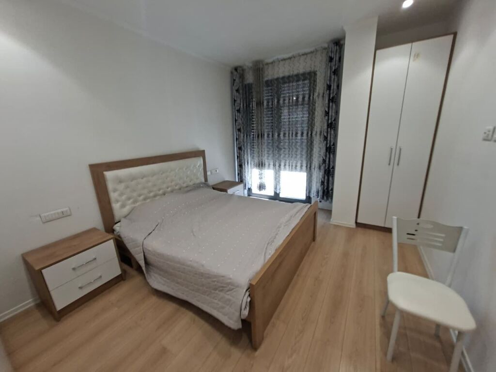 🏡 JEPET ME QIRA APARTAMENT 1+1 – FIORI DI BOSCO