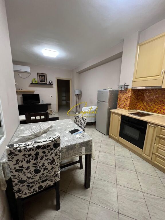 APARTAMENT ME QIRA 1+1 ISH BLLOKU 65.000 LEKE