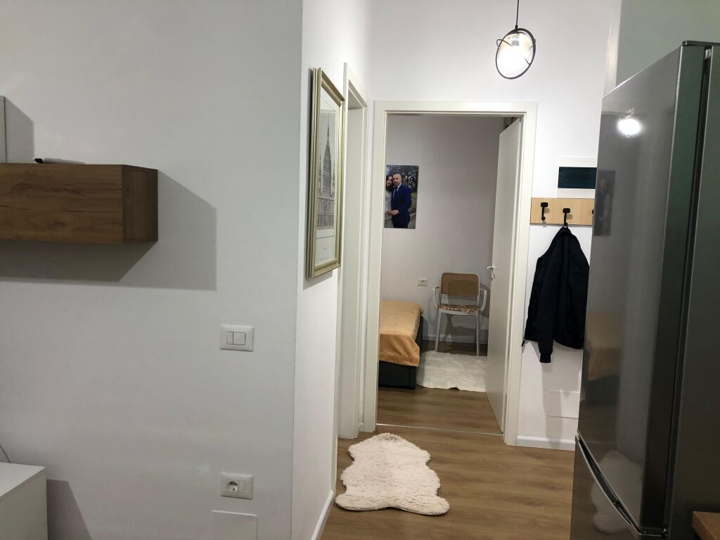 Apartament 1+1, Kaimi Ali Dem!
