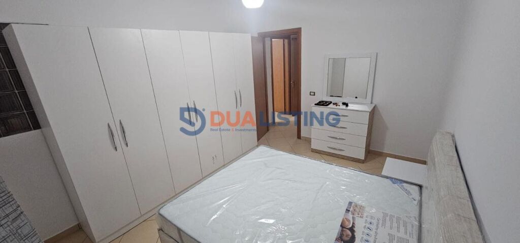 Japim me qira apartament 2+1+2 ne Yzberisht, Rruga 3 Deshmoret