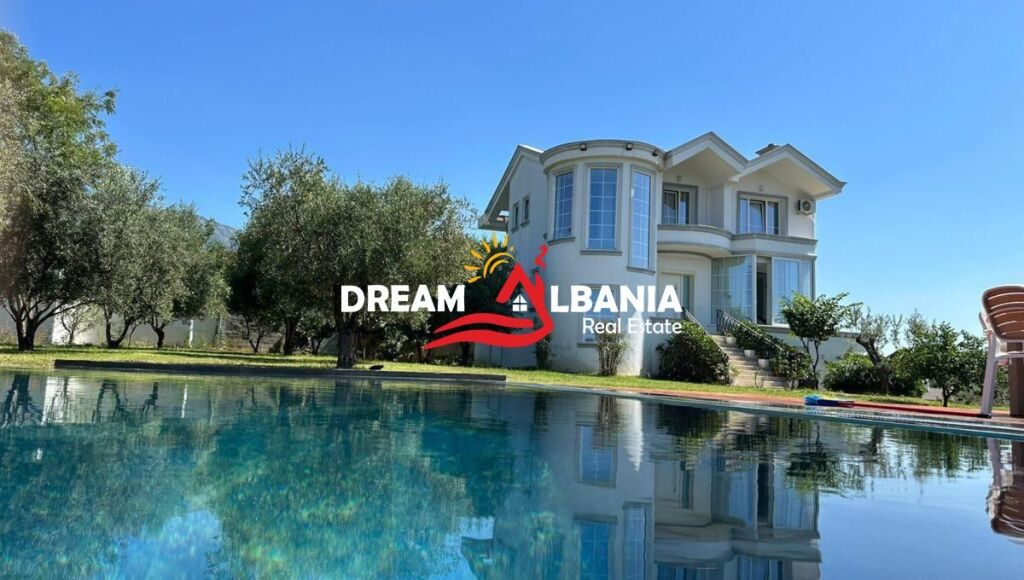 Affittasi super villa su due piani vicino al Caffè Se Rremes a Tirana (ID 4251312)