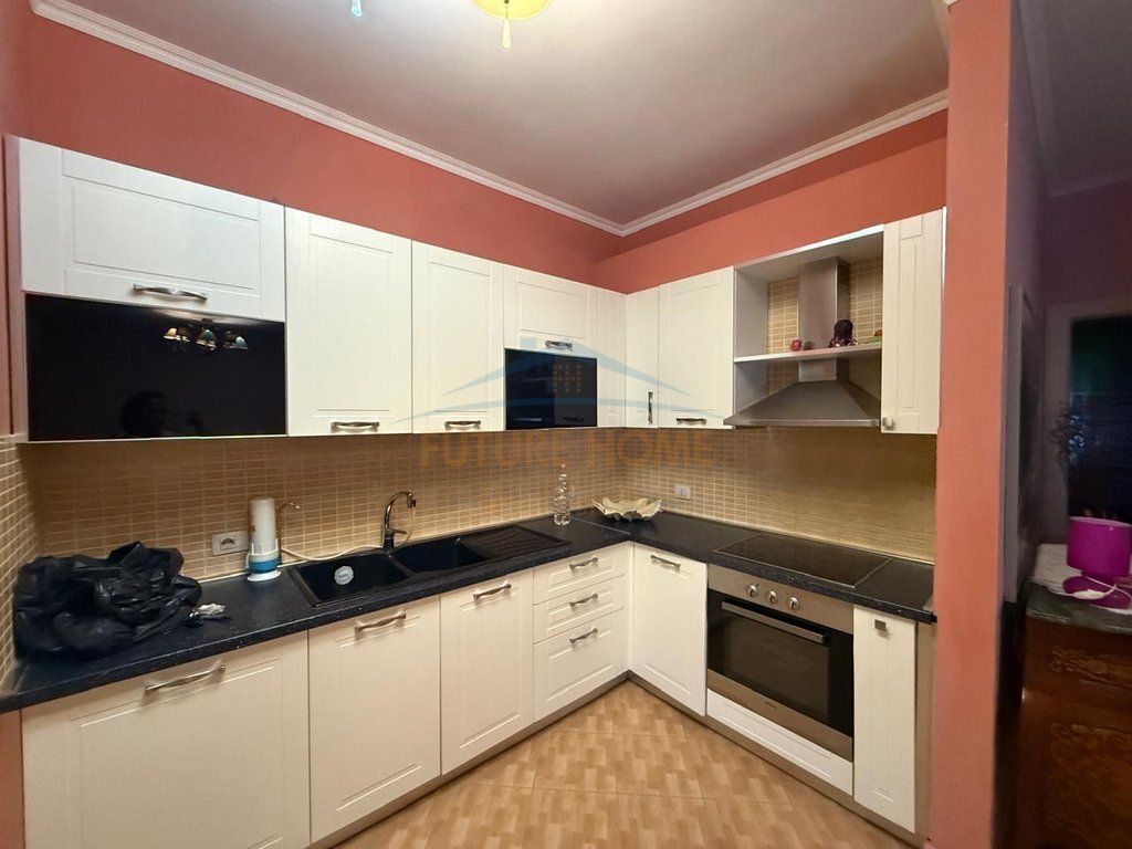 For sale, Apartment 2+1+2, Shkozë. Spot69808