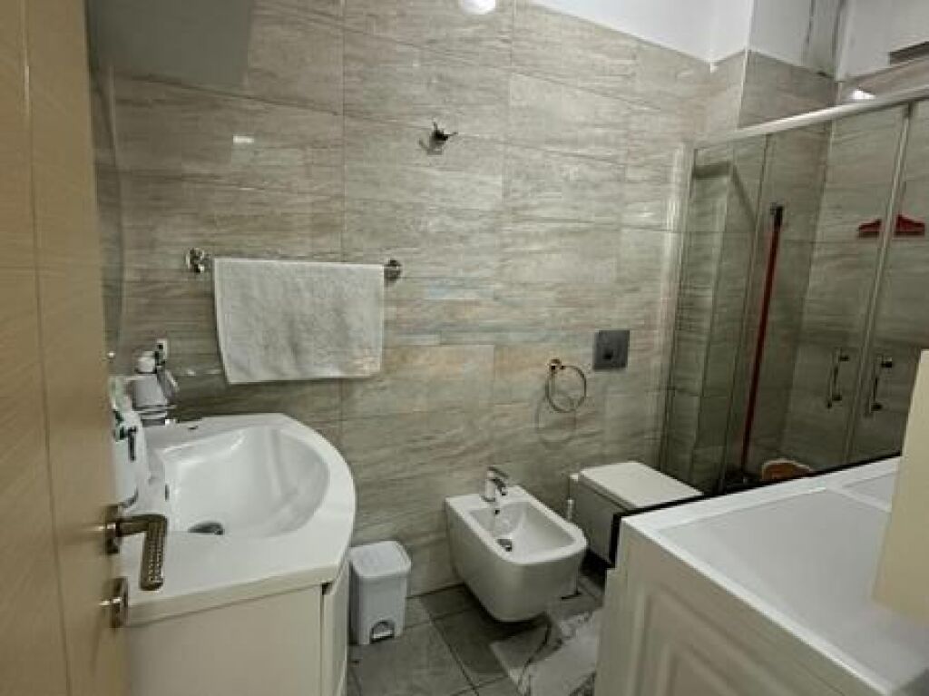 For sale, Apartment 2+1, Ferit Xhajko Street