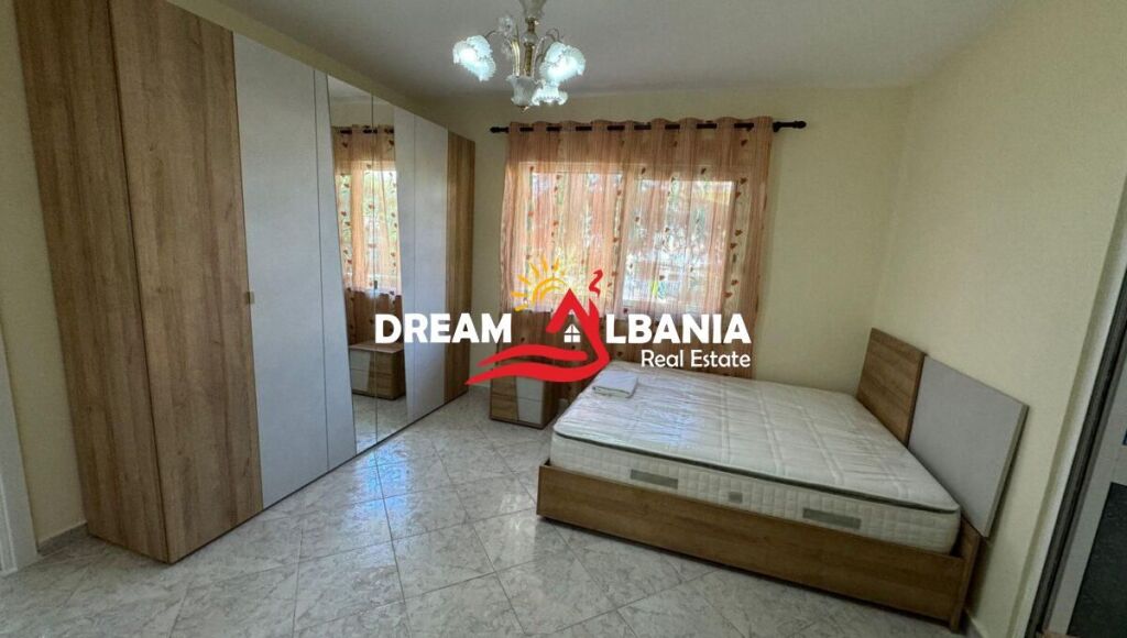 Affittasi piano villa 2+1 in via Elbasanit, Tirana (ID 4251463)