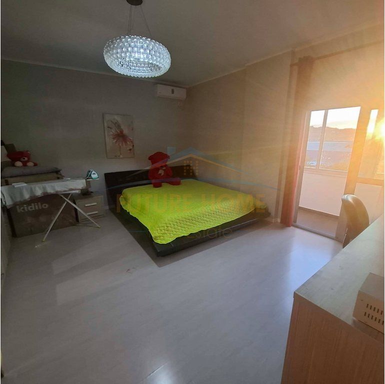 For sale, Apartment 3+1+2, Mëzez
