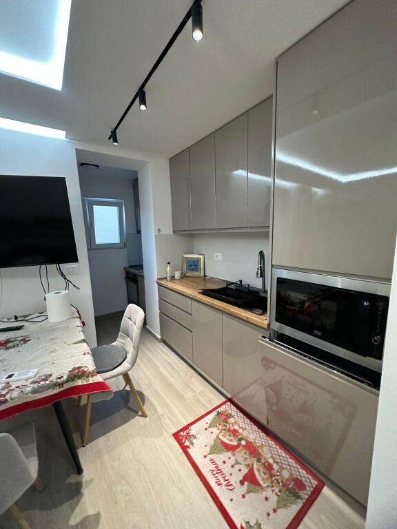 2+1 apartment for sale in Brryl for 189 million lek