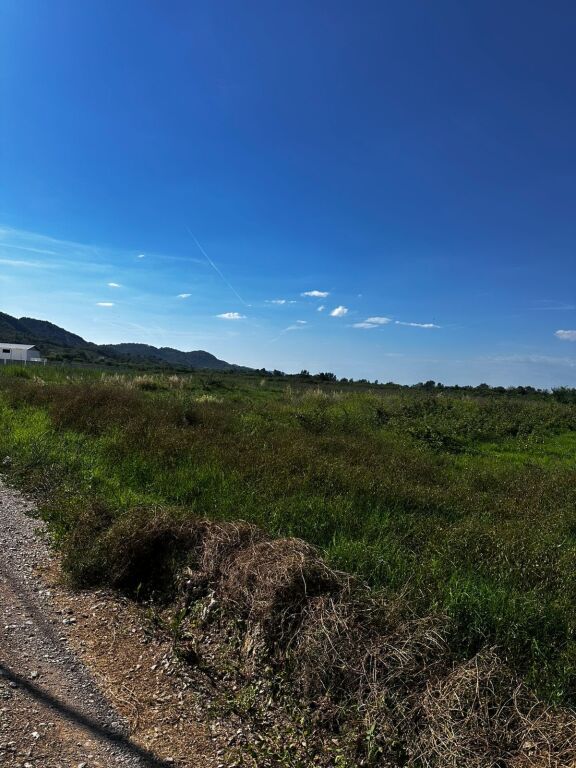 Land for sale in Rinas