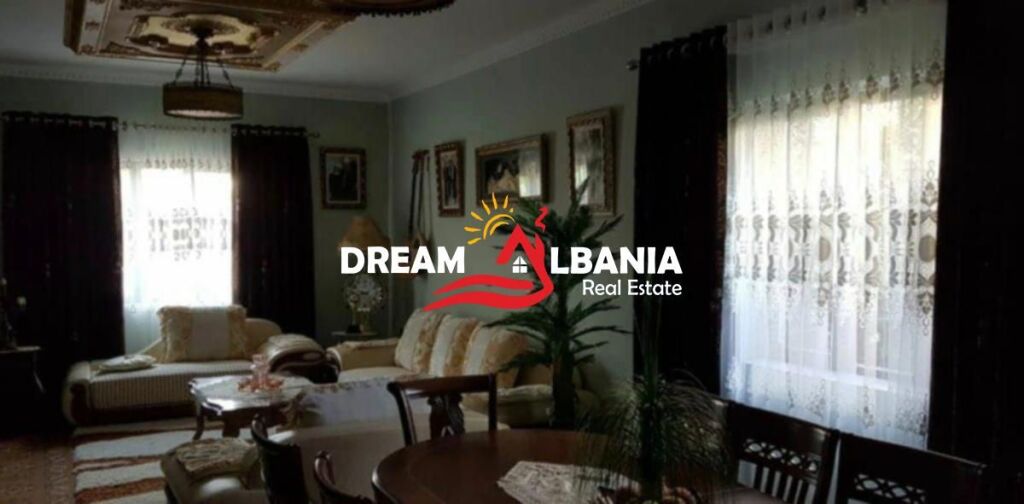 3-storey villa for sale on the Tirana-Durres highway near Casa Italia (ID 4151065).