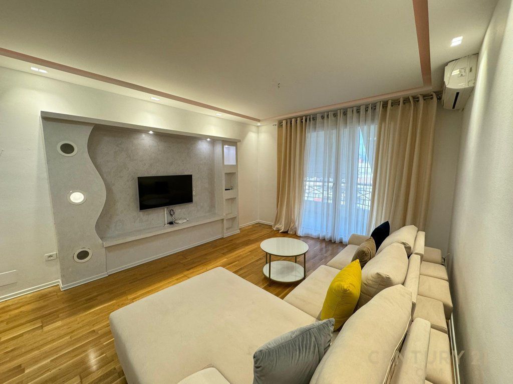 FOR RENT APARTMENT 2+1+2 NEAR KRISTAL CENTER!