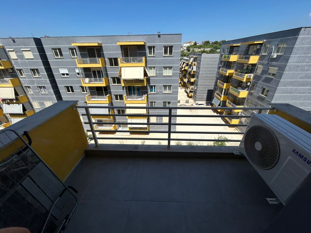 Qera, Apartament 1+1 Kompleksi Tom Doshit , Shkoze