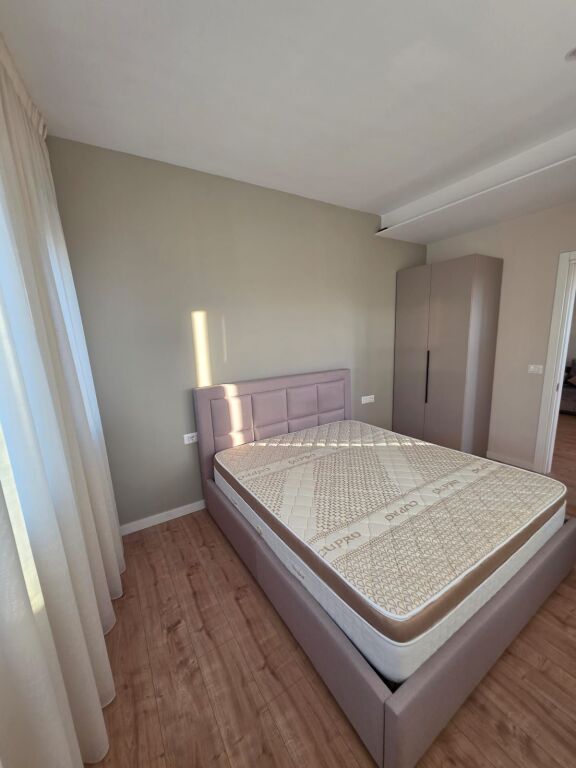 apartament 1+1 me qira te Tregu Elektrik.