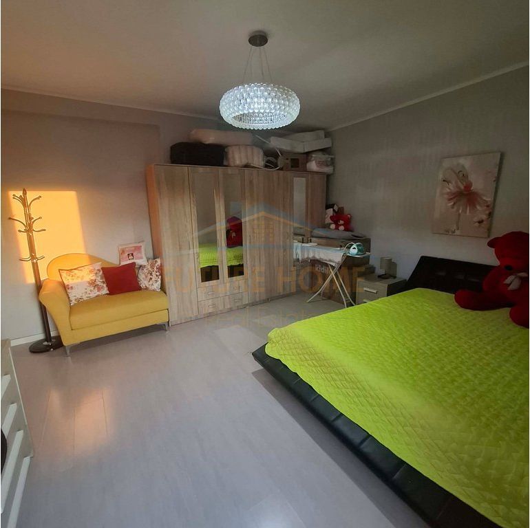 For sale, Apartment 3+1+2, Mëzez