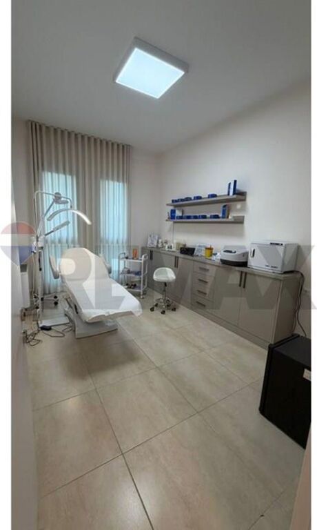 Locale in affitto nel complesso Square 21