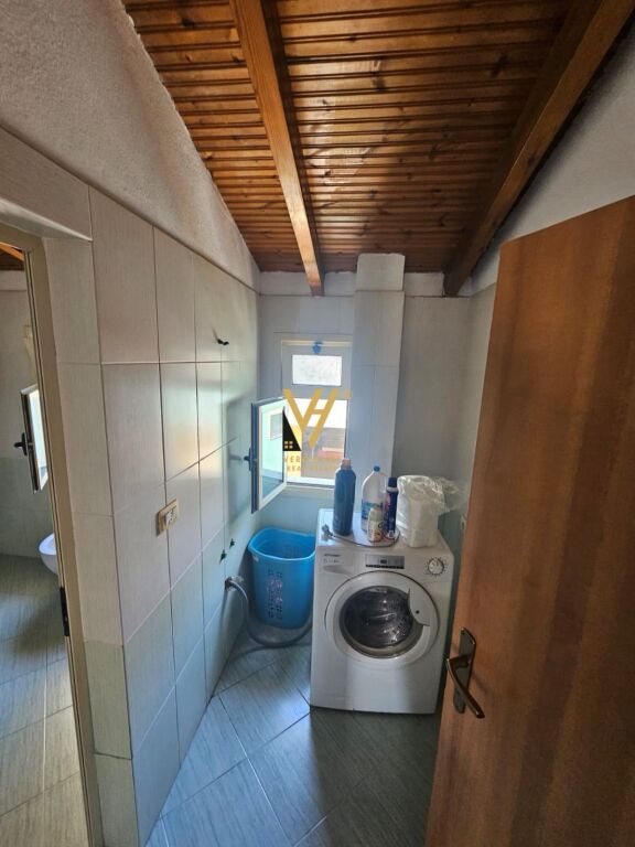 JEPET APARTAMENT 2+1 ME QIRA TE 5 MAJI 40.000 LEKE
