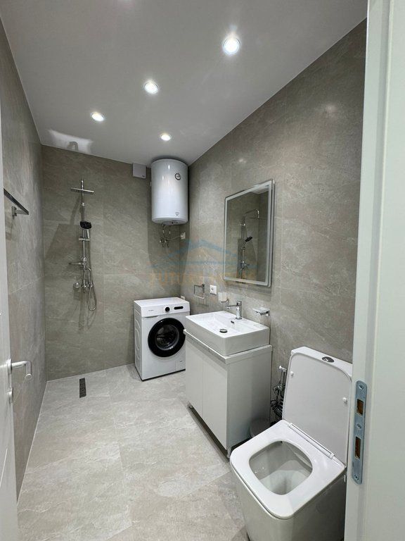 In vendita, appartamento 2+1, Myslym Shyri. Urban69529