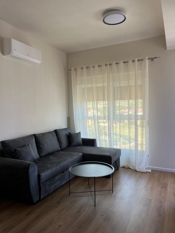 Jepet me qera apartament 1+1 Rezidenca Kadiu
