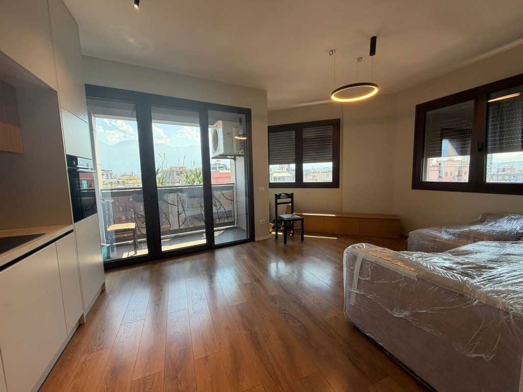 Gjimnazi Sami Frashëri, Japim me qira apartament 2+1+ Parkim 1,600 € /Muaj