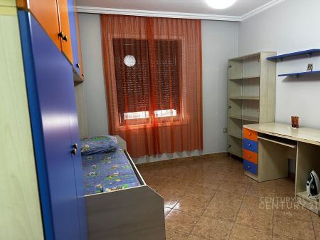 Apartment 2+1+2 Bathrooms + Storage for sale near Vasil Shanto! 210,000 €