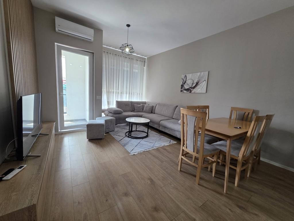 Affitto, Appartamento 2+1+2+Posto Auto, Residenza Marga 2, Nuovo Viale.