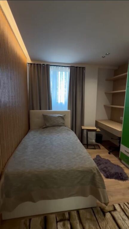 3+1+2 apartment for rent, in the Myslym Shyri area.