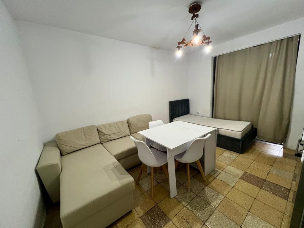 Apartament 1+1 me qira tek Brryli