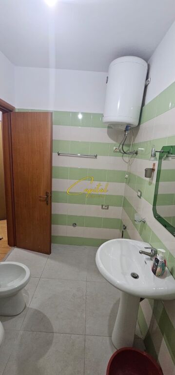 APARTAMENT ME QIRA 2+1+2 YZBERISHT 50.000 LEKE