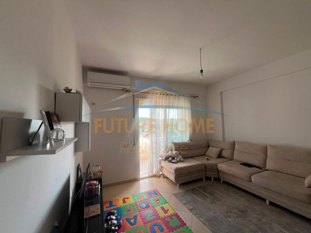 In vendita, Appartamento 2+1, Complesso Golden Park, Tirana
