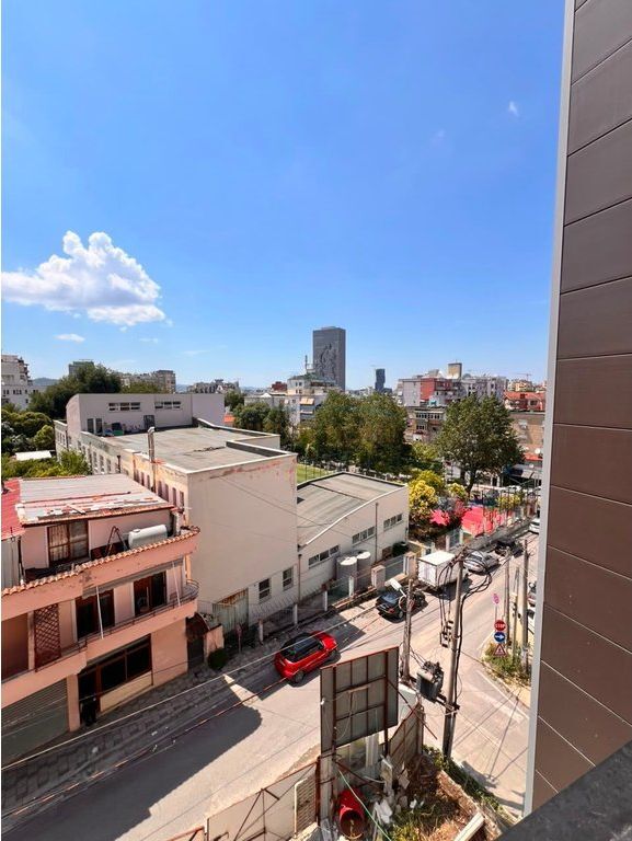 In vendita, Appartamento 1+1, Via Elbasan