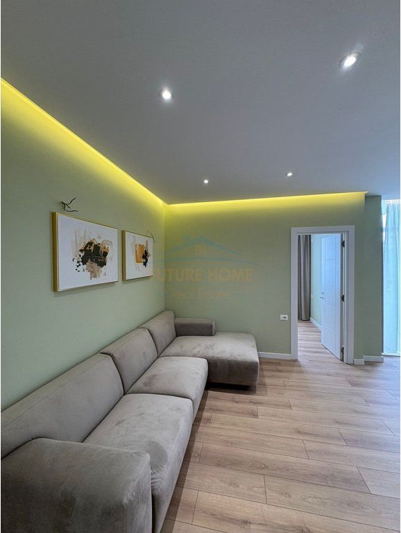 In vendita, appartamento 2+1, Myslym Shyri. Urban69529