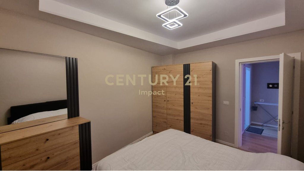 Vendiamo appartamento 2+1 in Via Dibra, Tirana !