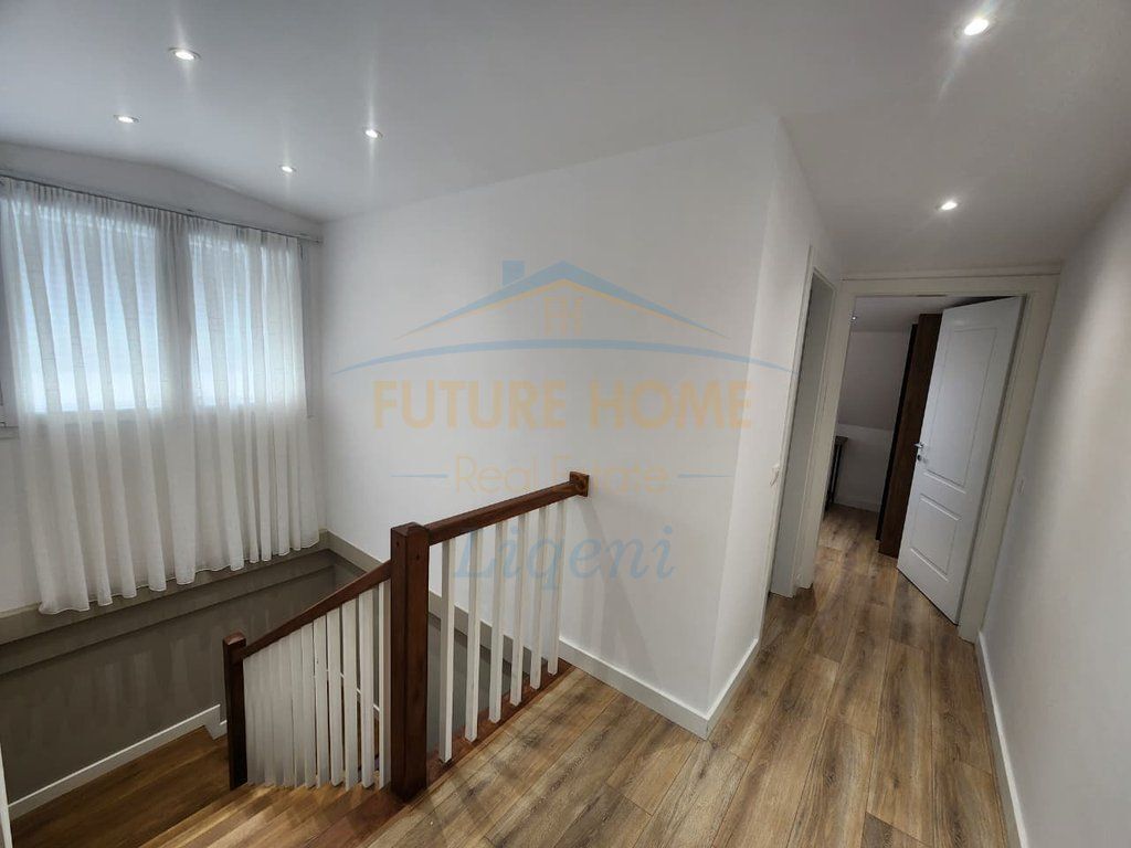 For sale, Duplex 4+1+3, Dry Lake, Tirana.