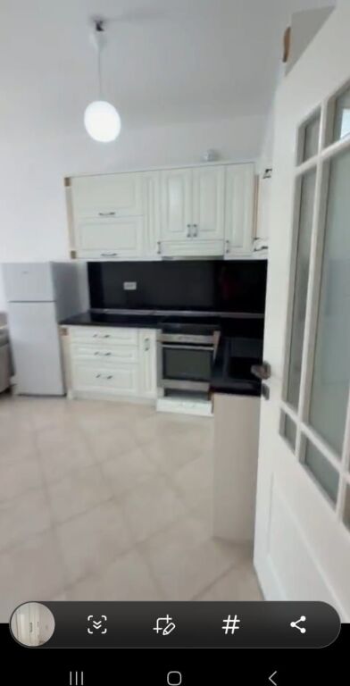 Jepet me qira Apartament 1+1 në Fresk – 350 Euro