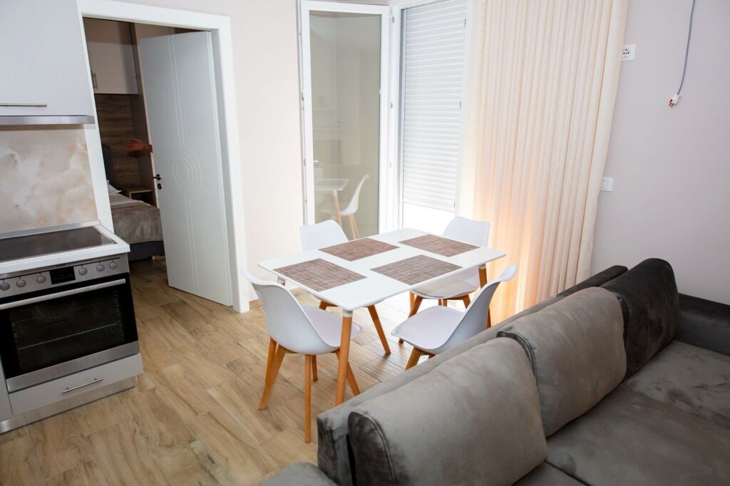 Qera | Apartament 1 + 1 | Medreseja | 600 €/muaj