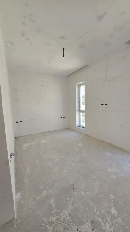 3+1+2 apartment for sale in Sauk.