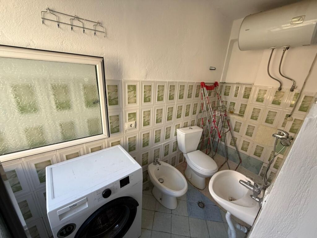🏠 Appartamento 1+1 in affitto – Brryli  📍 Zona: Brryli💶 💸Prezzo 37.000 lek/mese