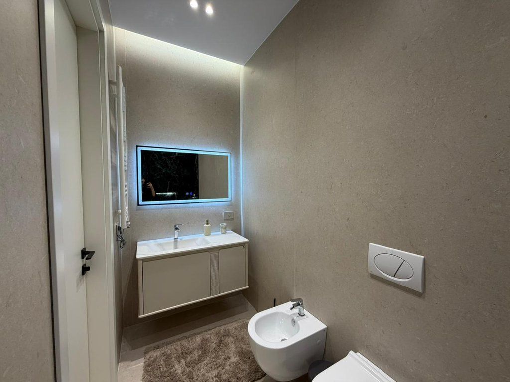 Jepet me qira një apartament ekskluziv 3+1+3 në Residencen Secret Garden !!