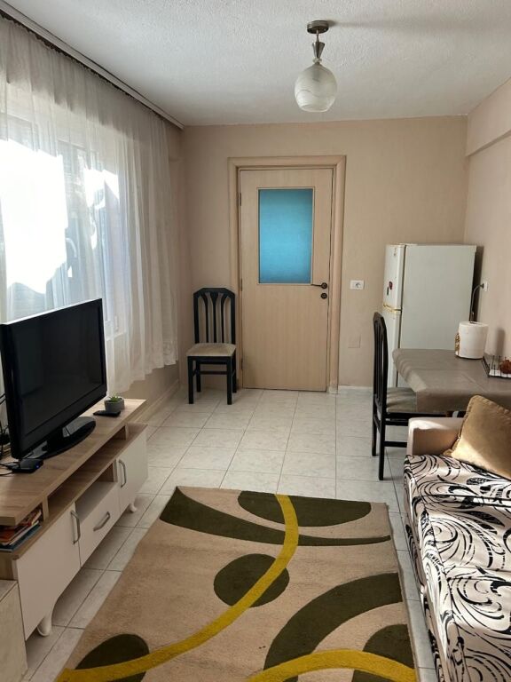Near the New Bazaar, a 1+1 apartment is for rent for students.