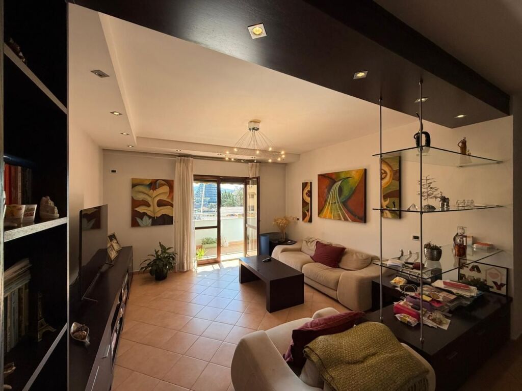 Apartment 2+1+2 for sale near Komuna e Parisit