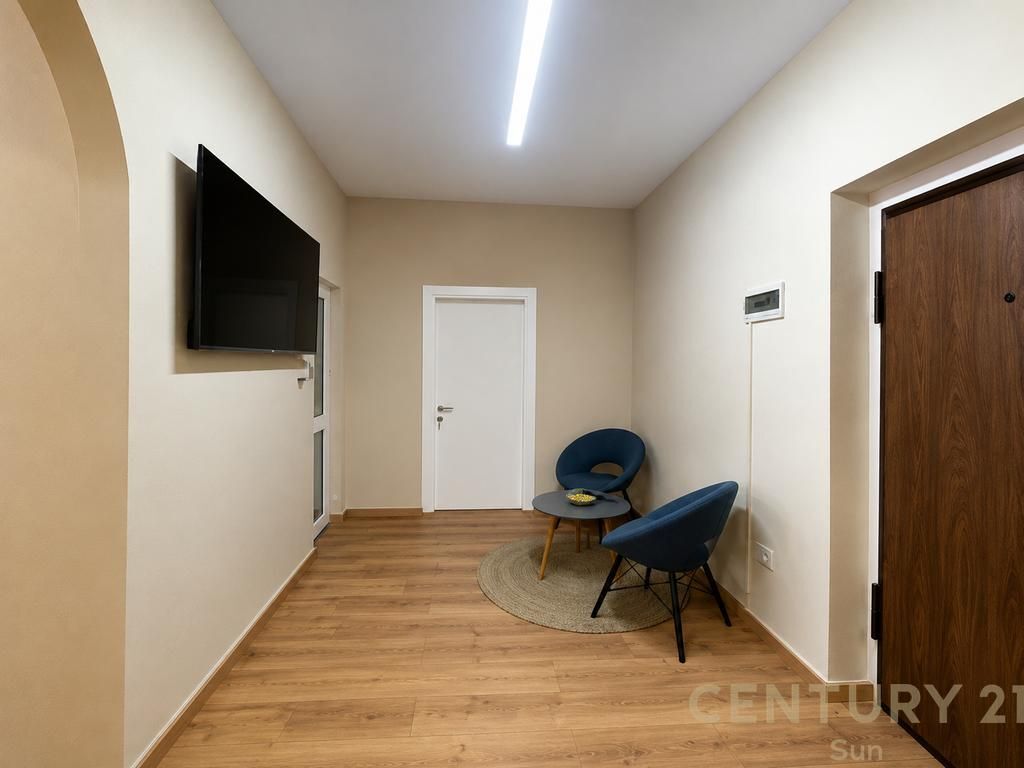 OFFICE FOR RENT IN THE FORMER BLOCK AREA
