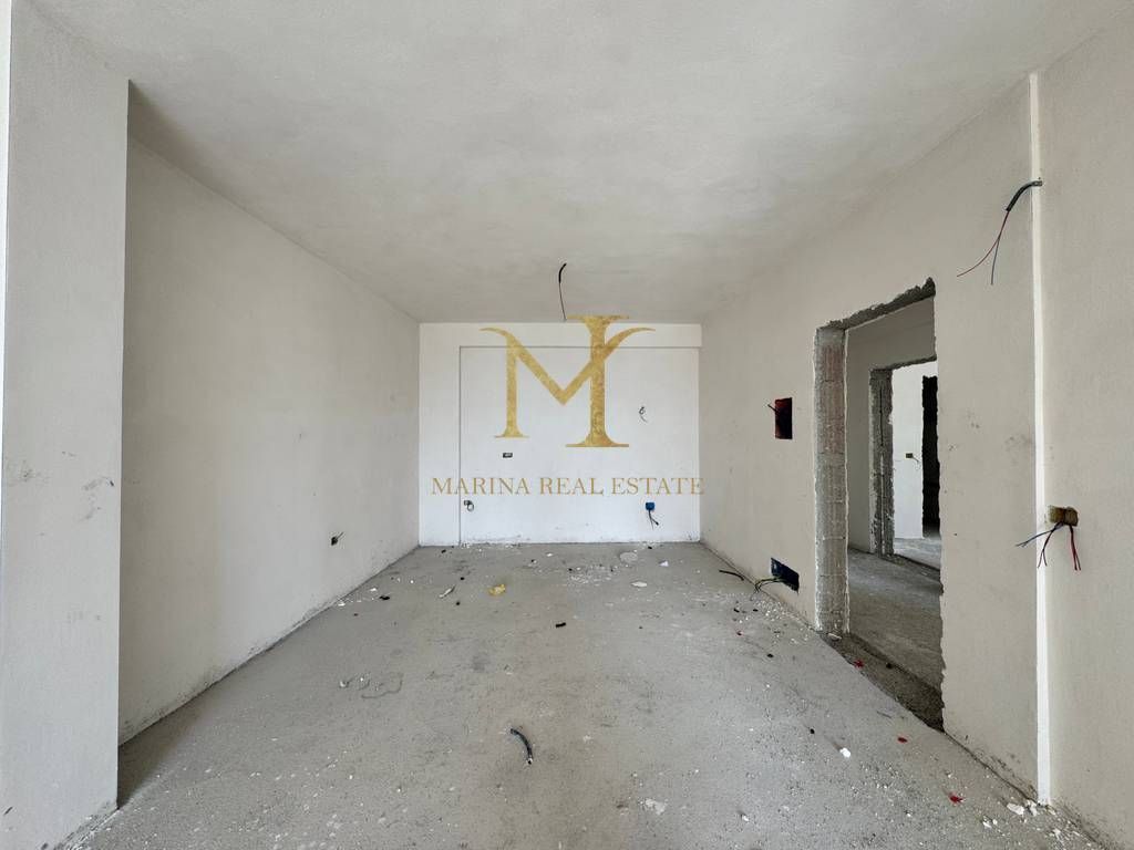 Appartamento 1+1 in vendita con piscina e vista mare. Nuovo edificio 2026. Vlora, Radhim