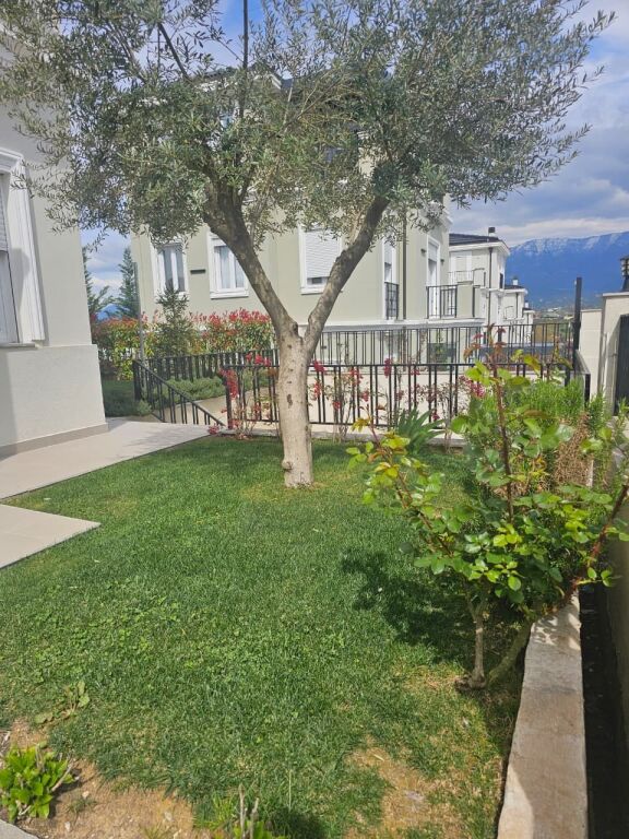 🏡 Villa Moderna in Affitto – Residenza “Vila Lule”, TEG
