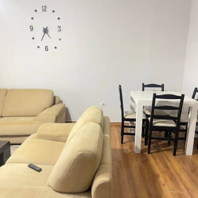 APARTAMENT 1+1 ME QERA - XHAMLLIKU, TIRANE