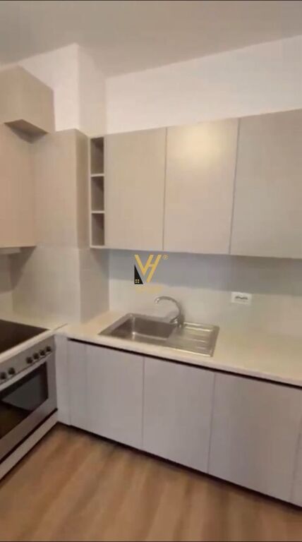 APARTMENT 2+1+2+2BLK FOR RENT IN KINOSTUDIO 60,000 LEKE