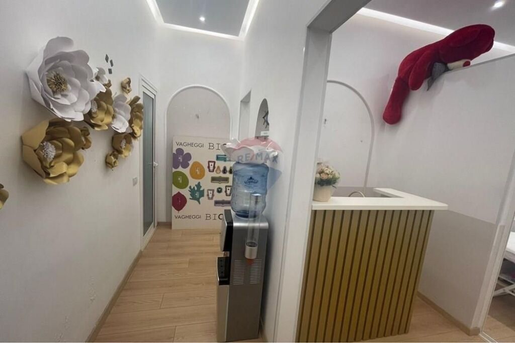 Shitet klinikë estetike në Astir