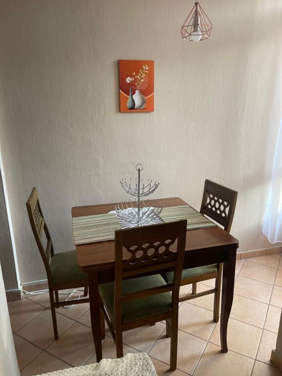 Apartament 1+1 me qira – Bllok, Sheshi Willson !