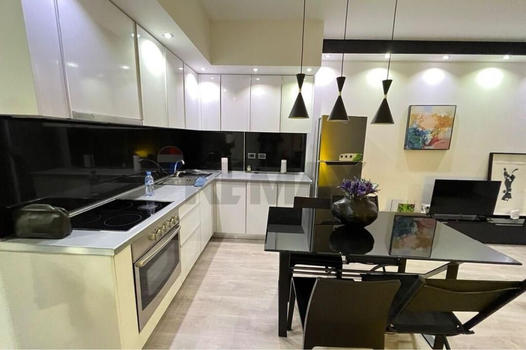 Apartament 1+1 per qira, Rruga e Kavajes!
