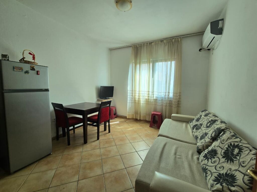 🏡 APARTAMENT 1+1 ME QIRA TEK KOMUNA E PARISIT