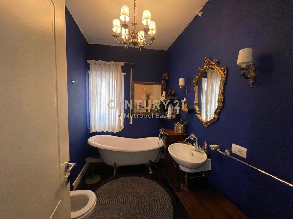 Villa for rent near Teg