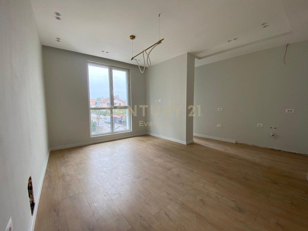 SIRI KODRA STREET, 1+1 APARTMENT FOR RENT