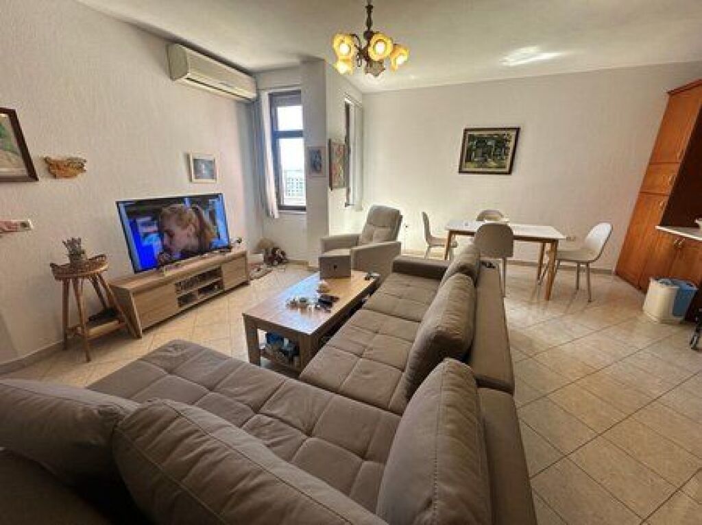 In vendita, Appartamento 2+1, Porcellana, Tirana.